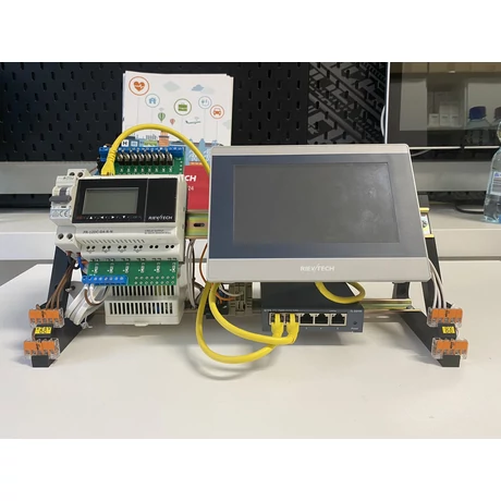 Rievtech Ethernet PLC és HMI oktató csomag I/O teszterrel