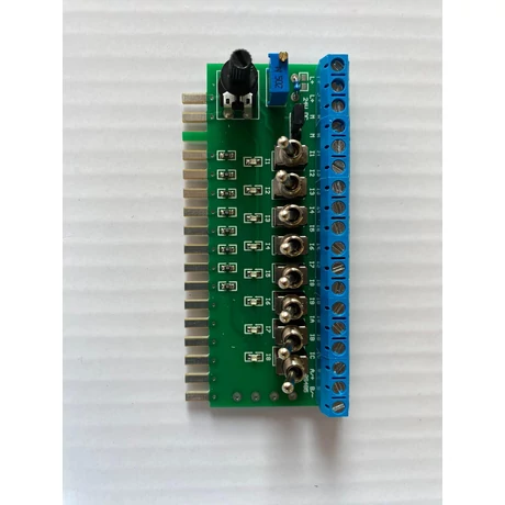 Rievtech I/O teszter sorkapocs kivezetéssel, ledekkel