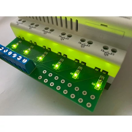 Rievtech I/O teszter sorkapocs kivezetéssel, ledekkel